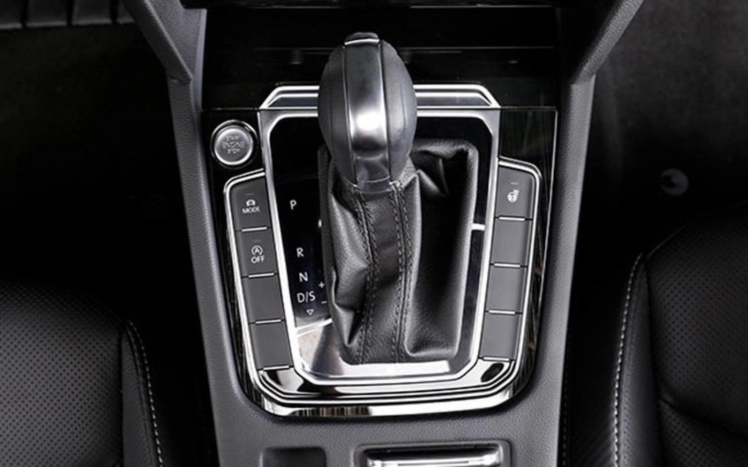Mittelkonsole Schalttafel Rahmen Blende Abdeckung Geeignet Für VW Passat B8 TDI TSI GTE